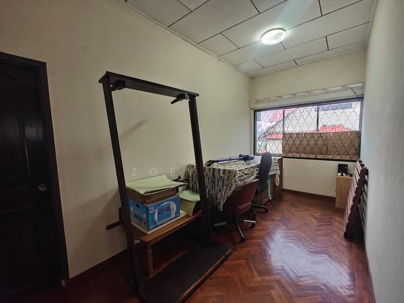 Semi-Detached House for Rent in Johor Bahru (Johor) - Zoey Lee - Study - PropertyGuru.com.my