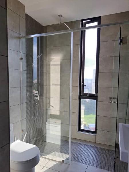 Kondominium untuk Disewa di The Sentral Suites - Emily Chan - Bathroom - PropertyGuru.com.my