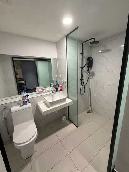 Apartment for Rent at Vetro 11 Designer Suites - Vui Onn Liaw - Bathroom - PropertyGuru.com.my