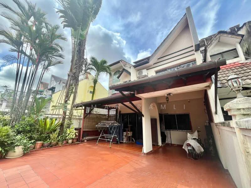 2-storey Terraced House for Sale in Taman Sri Cheras (Cheras) - Luqman Ramli - Exterior - PropertyGuru.com.my