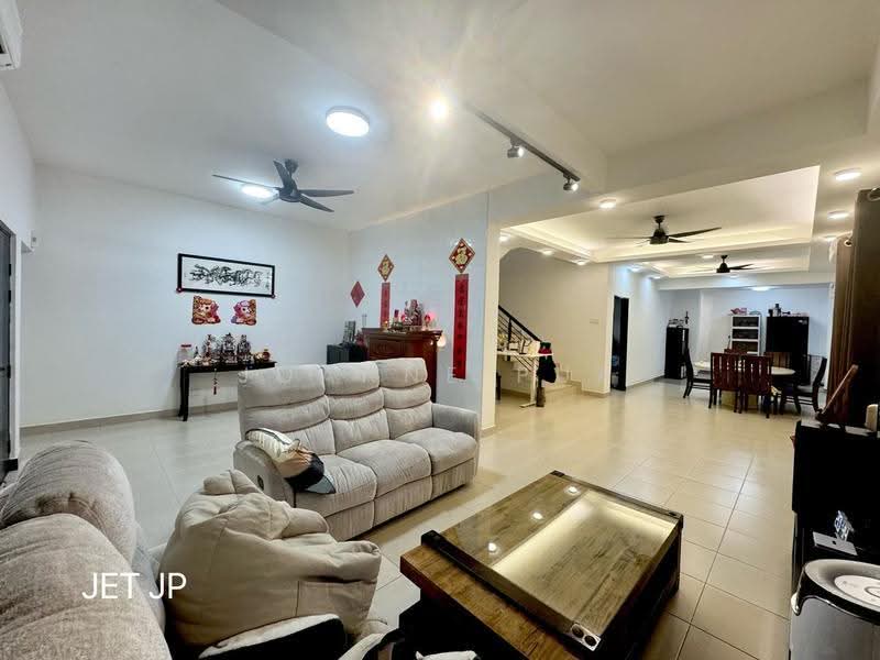 Rumah Teres 2-Tingkat untuk Dijual di Bandar Parklands (Klang) - Joanne Pua - Living Room - PropertyGuru.com.my