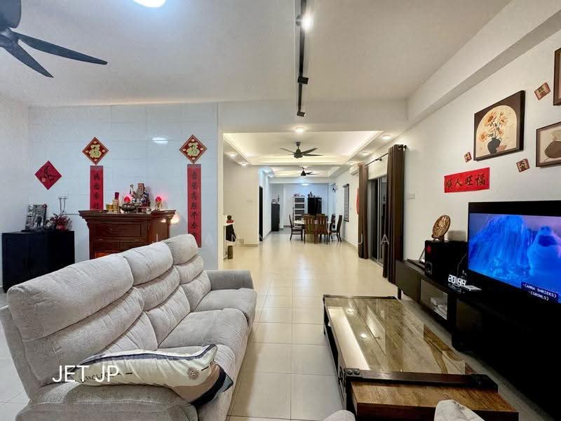 Rumah Teres 2-Tingkat untuk Dijual di Bandar Parklands (Klang) - Joanne Pua - Living Room - PropertyGuru.com.my