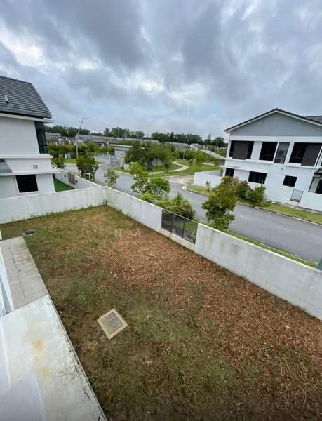 Rumah Berkembar untuk Dijual di Elmina (Shah Alam) - Lina Aziz - Exterior - PropertyGuru.com.my
