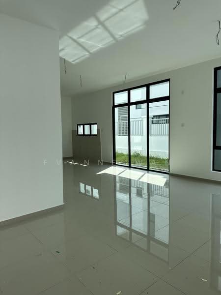 Rumah Kluster untuk Dijual di Taman Mount Austin (Tebrau) - Evanne Wan - Interior - PropertyGuru.com.my