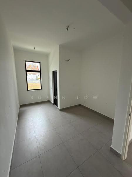 Rumah Teres 2-Tingkat untuk Dijual di Taman Mount Austin (Tebrau) - Suenn Low - Interior - PropertyGuru.com.my