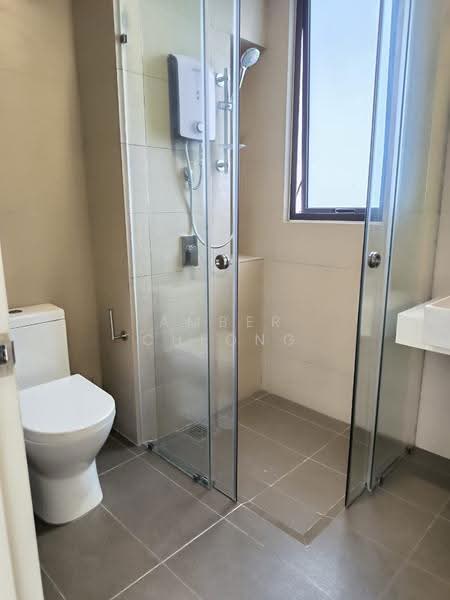 Kondominium untuk Disewa di Kuchai Sentral - Amber Cheong - Bathroom - PropertyGuru.com.my
