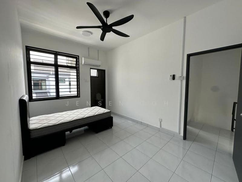 2-storey Terraced House for Rent in Tebrau (Johor) - Jensen Goh - Bedroom - PropertyGuru.com.my