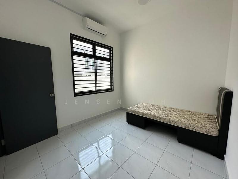 2-storey Terraced House for Rent in Tebrau (Johor) - Jensen Goh - Bedroom - PropertyGuru.com.my
