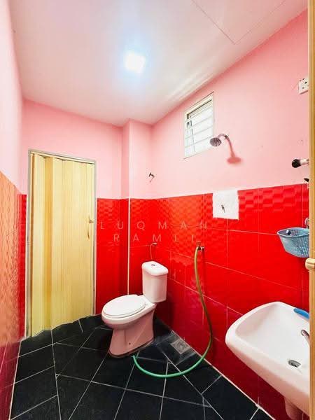 Rumah Teres 2.5-Tingkat untuk Dijual di Batu 9 (Cheras) - Luqman Ramli - Bathroom - PropertyGuru.com.my