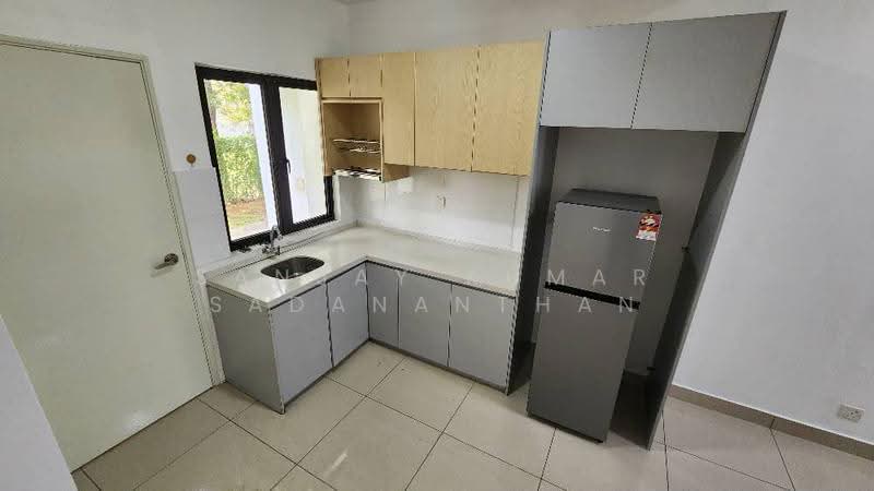 Rumah Bandar untuk Disewa di Sepang (Selangor) - Sanjay Kumar Sadananthan - Kitchen - PropertyGuru.com.my