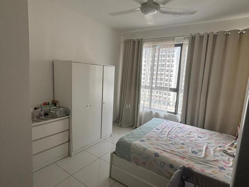 Service Residence for Sale at Kenwingston Platz - Jie Hoh - Bedroom - PropertyGuru.com.my