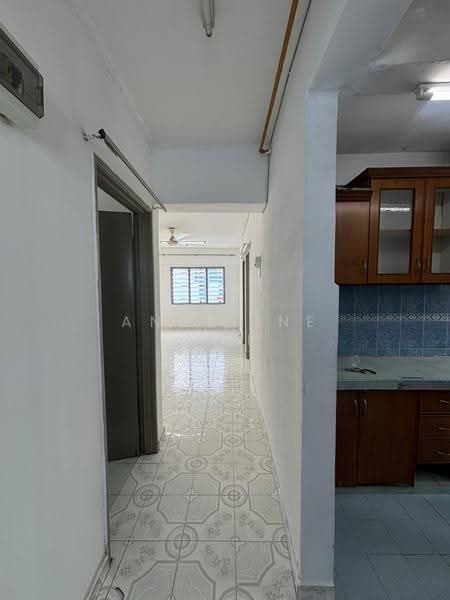 Pangsapuri untuk Dijual di Apartment Sri Rakyat - Angeline Ooi - Corridor - PropertyGuru.com.my