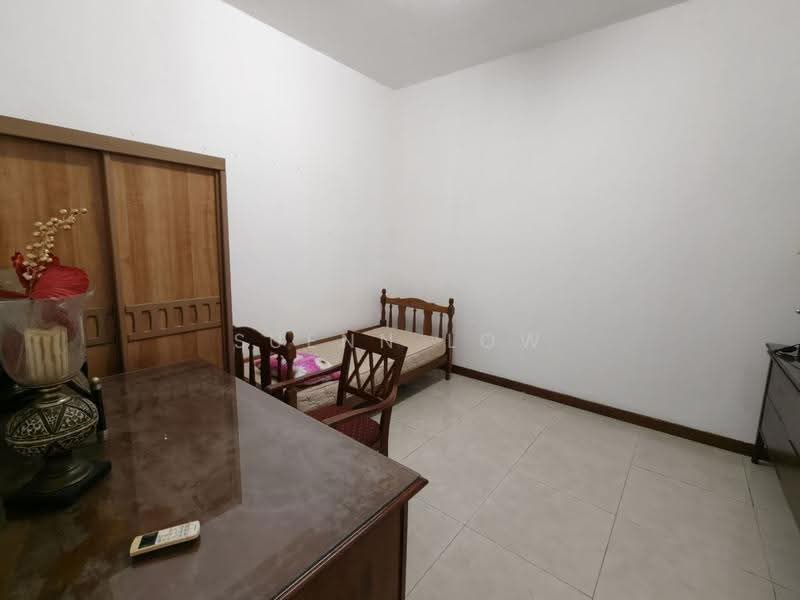 Semi-Detached House for Sale in Taman Impian Emas (Skudai) - Suenn Low - Bedroom - PropertyGuru.com.my