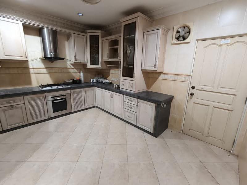 Semi-Detached House for Sale in Taman Impian Emas (Skudai) - Suenn Low - Kitchen - PropertyGuru.com.my