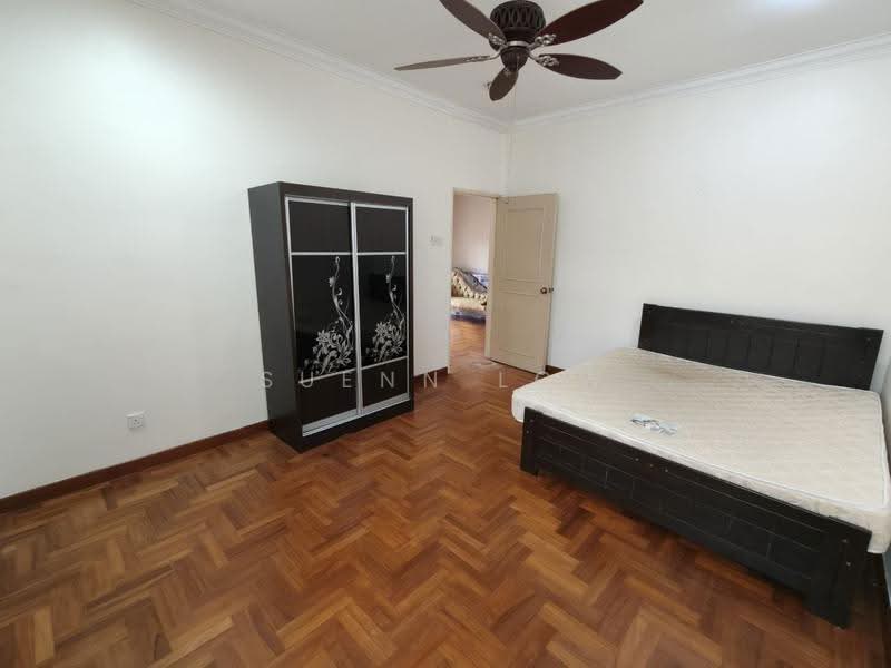 Semi-Detached House for Sale in Taman Impian Emas (Skudai) - Suenn Low - Bedroom - PropertyGuru.com.my