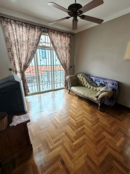 Semi-Detached House for Sale in Taman Impian Emas (Skudai) - Suenn Low - Living Room - PropertyGuru.com.my