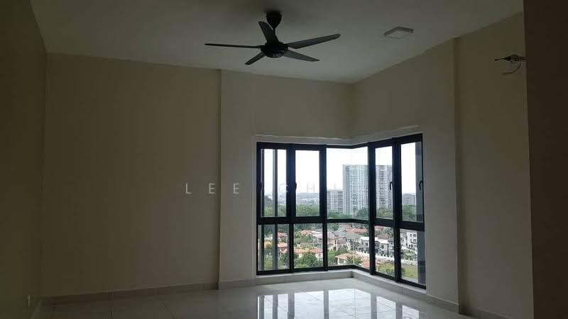 Condominium for Sale at Lake Vista Residence (Tasik Vista Residen) - Lee Chin - Living Room - PropertyGuru.com.my