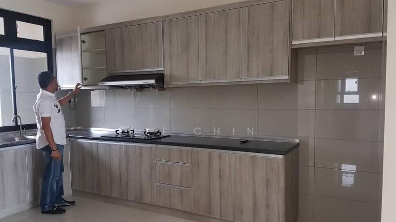 Condominium for Sale at Lake Vista Residence (Tasik Vista Residen) - Lee Chin - Kitchen - PropertyGuru.com.my