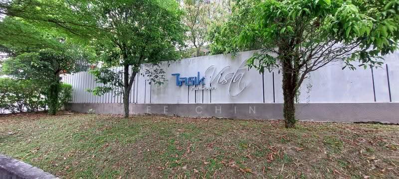 Kondominium untuk Dijual di Lake Vista Residence (Tasik Vista Residen) - Lee Chin - Exterior - PropertyGuru.com.my