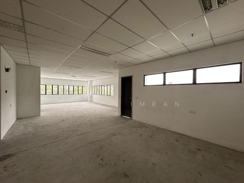 Gudang untuk Disewa di Bukit Jelutong (Shah Alam) - Sheikh Imran - Interior - PropertyGuru.com.my