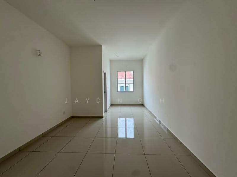 Rumah Berkembar untuk Dijual di Taman Mutiara (Jitra) - Jayden Geh - Living Room - PropertyGuru.com.my