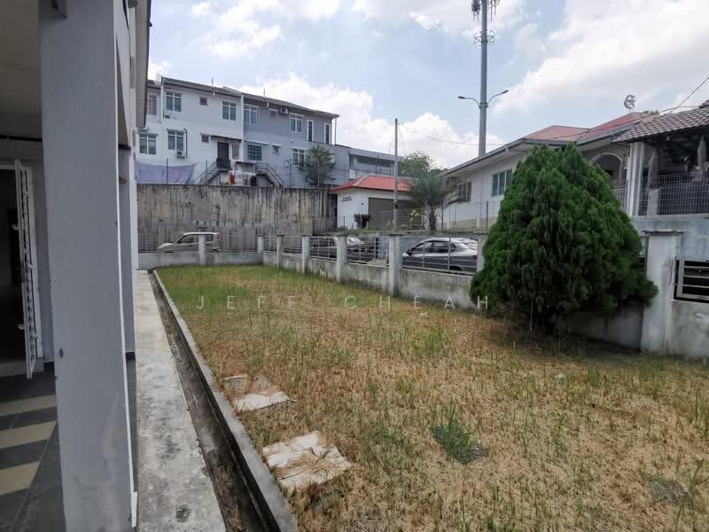 Terraced House for Rent in Taman Semenyih Mewah (Semenyih) - Jeff Cheah - Exterior - PropertyGuru.com.my