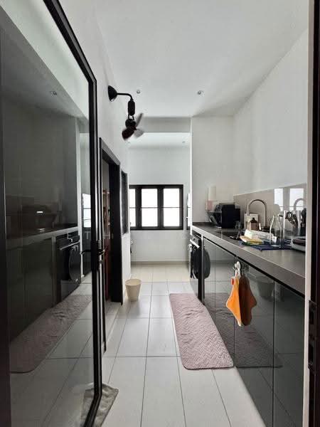 Rumah Teres untuk Disewa di Medini (Iskandar Puteri (Nusajaya)) - Ethan Chia - Kitchen - PropertyGuru.com.my