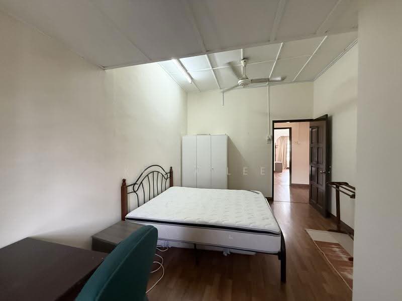 Rumah Teres 2-Tingkat untuk Disewa di SS18 (Subang Jaya) - Kenix Lee - Bedroom - PropertyGuru.com.my