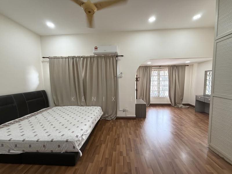 Rumah Teres 2-Tingkat untuk Disewa di SS18 (Subang Jaya) - Kenix Lee - Bedroom - PropertyGuru.com.my