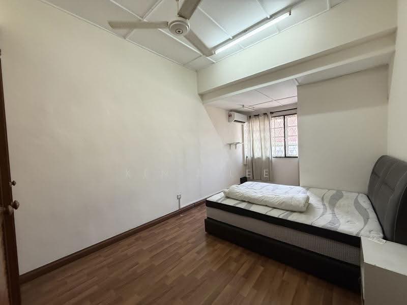 Rumah Teres 2-Tingkat untuk Disewa di SS18 (Subang Jaya) - Kenix Lee - Bedroom - PropertyGuru.com.my