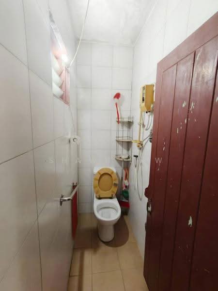 Rumah Teres 1-Tingkat untuk Dijual di Johor Bahru (Johor) - Shawn Law - Bathroom - PropertyGuru.com.my