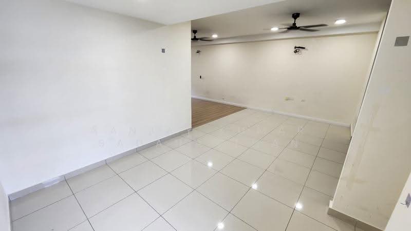 3-storey Terraced House for Rent in Sepang (Selangor) - Sanjay Kumar Sadananthan - Living Room - PropertyGuru.com.my