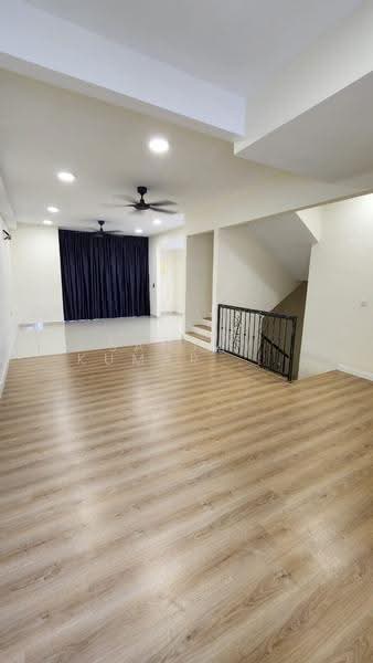 3-storey Terraced House for Rent in Sepang (Selangor) - Sanjay Kumar Sadananthan - Living Room - PropertyGuru.com.my