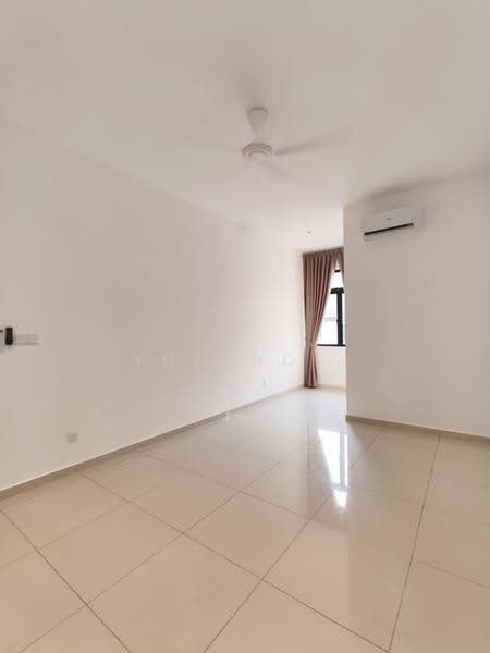 Terraced House for Rent in Taman Desa Tebrau (Tebrau) - Yoland . - Living Room - PropertyGuru.com.my