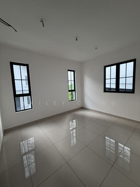 Rumah Berkembar untuk Dijual di Sungai Ara (Penang) - Hailey Ch'ng - Bedroom - PropertyGuru.com.my