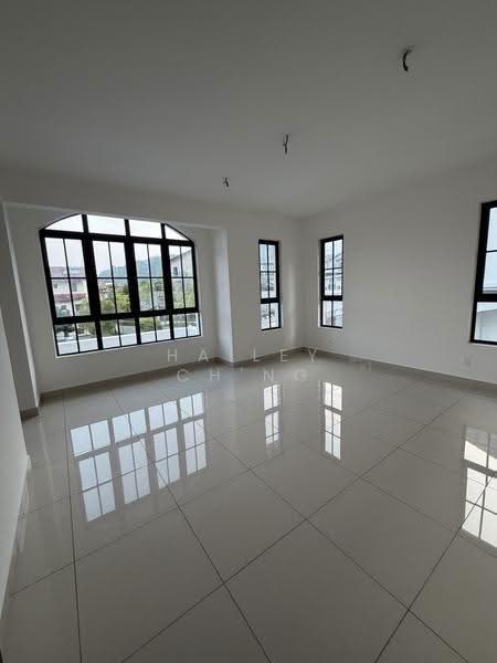 Rumah Berkembar untuk Dijual di Sungai Ara (Penang) - Hailey Ch'ng - Bedroom - PropertyGuru.com.my