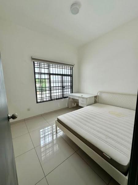 2-storey Terraced House for Sale in Setia Tropika (Johor Bahru) - Benjamin Lim - Bedroom - PropertyGuru.com.my