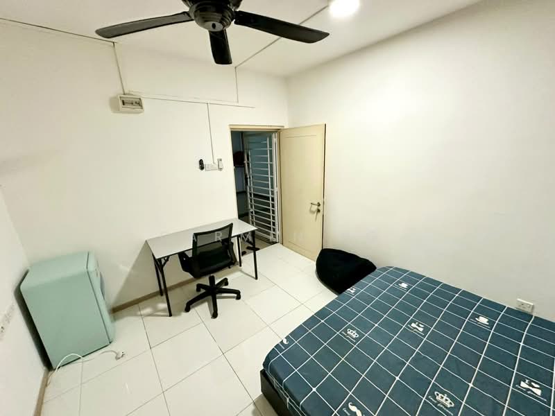 Service Residence for Rent at Vista Alam - Carmen Ng - Bedroom - PropertyGuru.com.my
