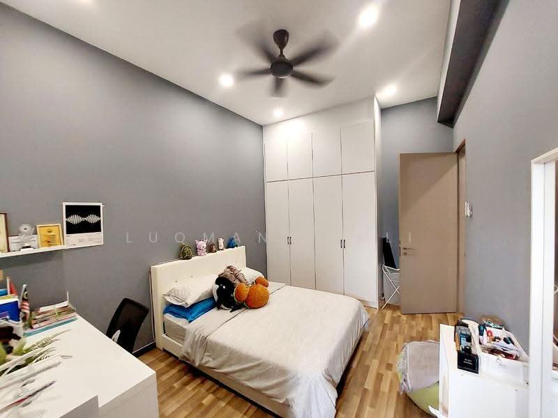Semi-Detached House for Sale in Shah Alam (Selangor) - Luqman Ramli - Bedroom - PropertyGuru.com.my