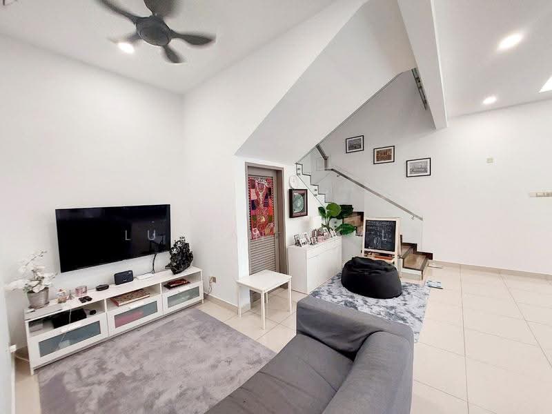 Semi-Detached House for Sale in Shah Alam (Selangor) - Luqman Ramli - Living Room - PropertyGuru.com.my