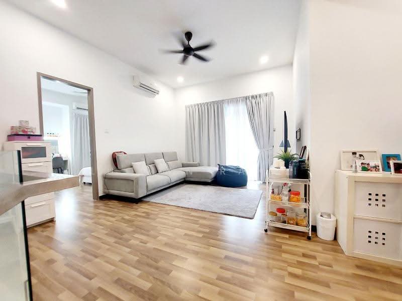 Semi-Detached House for Sale in Shah Alam (Selangor) - Luqman Ramli - Living Room - PropertyGuru.com.my