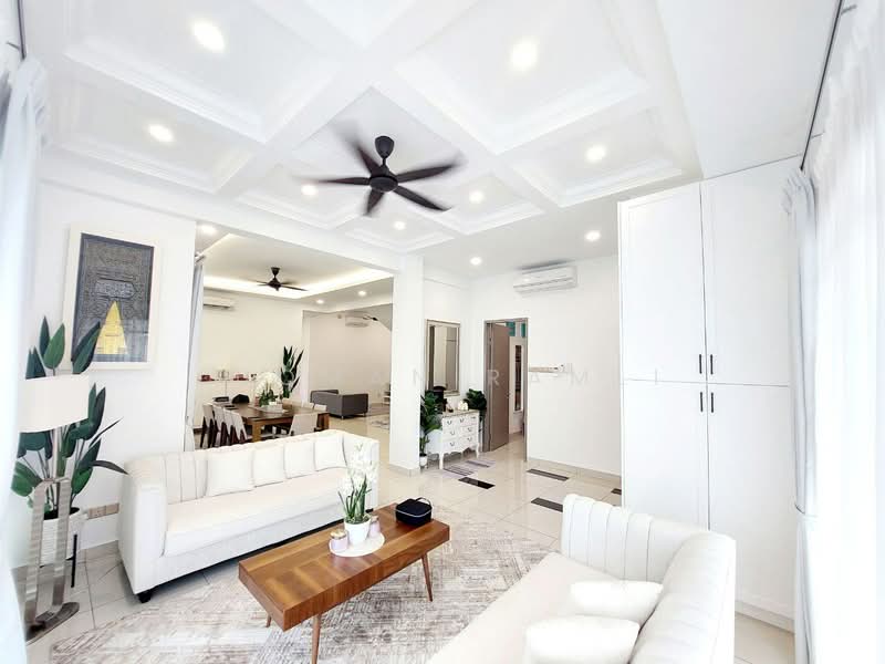 Semi-Detached House for Sale in Shah Alam (Selangor) - Luqman Ramli - Living Room - PropertyGuru.com.my