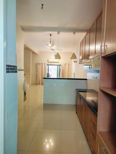 3-storey Terraced House for Sale in Sungai Ara (Penang) - Hong . - Kitchen - PropertyGuru.com.my