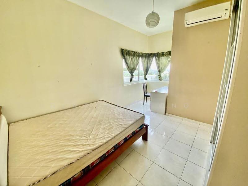 Kondominium untuk Disewa di Desa Impiana - Derrick Yeong - Bedroom - PropertyGuru.com.my