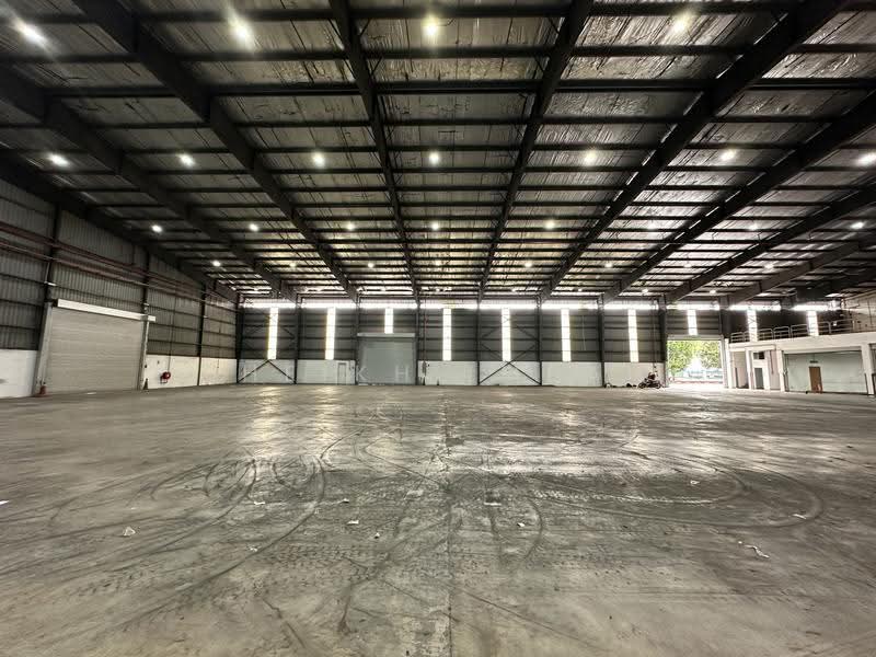 Factory for Rent in Hicom - Glenmarie Industrial Park (Shah Alam) - Sheikh Imran - Interior - PropertyGuru.com.my