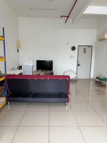 Kediaman Servis untuk Dijual di Manhattan - Jasz Ong - Living Room - PropertyGuru.com.my