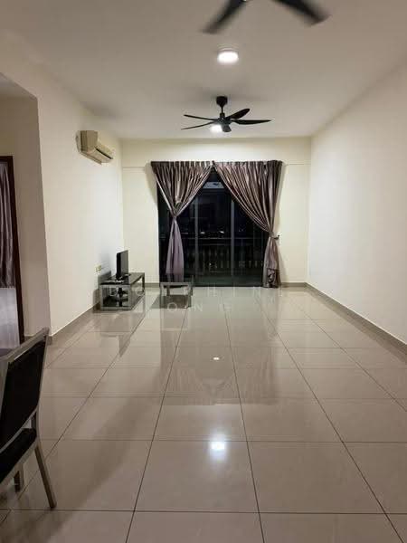 Kediaman Servis untuk Disewa di D'Secret Garden (Pangsapuri Kempas Indah) - Dolphine Ong - Living Room - PropertyGuru.com.my