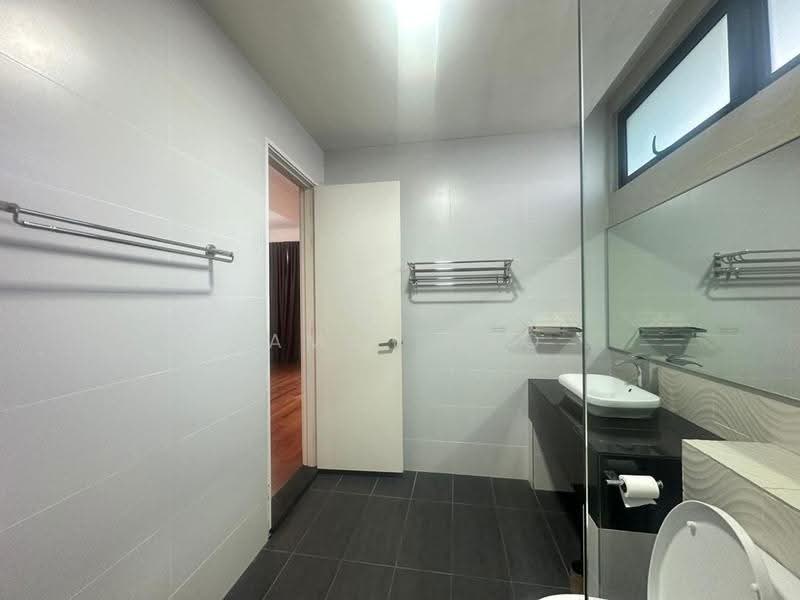 Rumah Kluster untuk Dijual di Eco Botanic (Iskandar Puteri (Nusajaya)) - SAMMY TEO - Bathroom - PropertyGuru.com.my