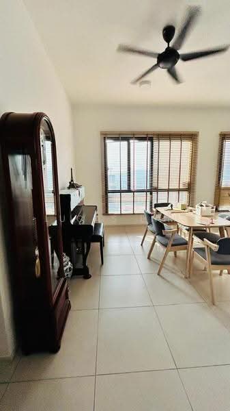Service Residence for Sale at Ativo Suites @ Damansara Avenue - Lucas Lim - Dining Room - PropertyGuru.com.my