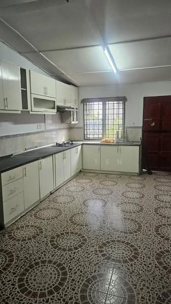 Rumah Teres 2-Tingkat untuk Disewa di Seremban Jaya (Negeri Sembilan) - Tifi Ten - Kitchen - PropertyGuru.com.my